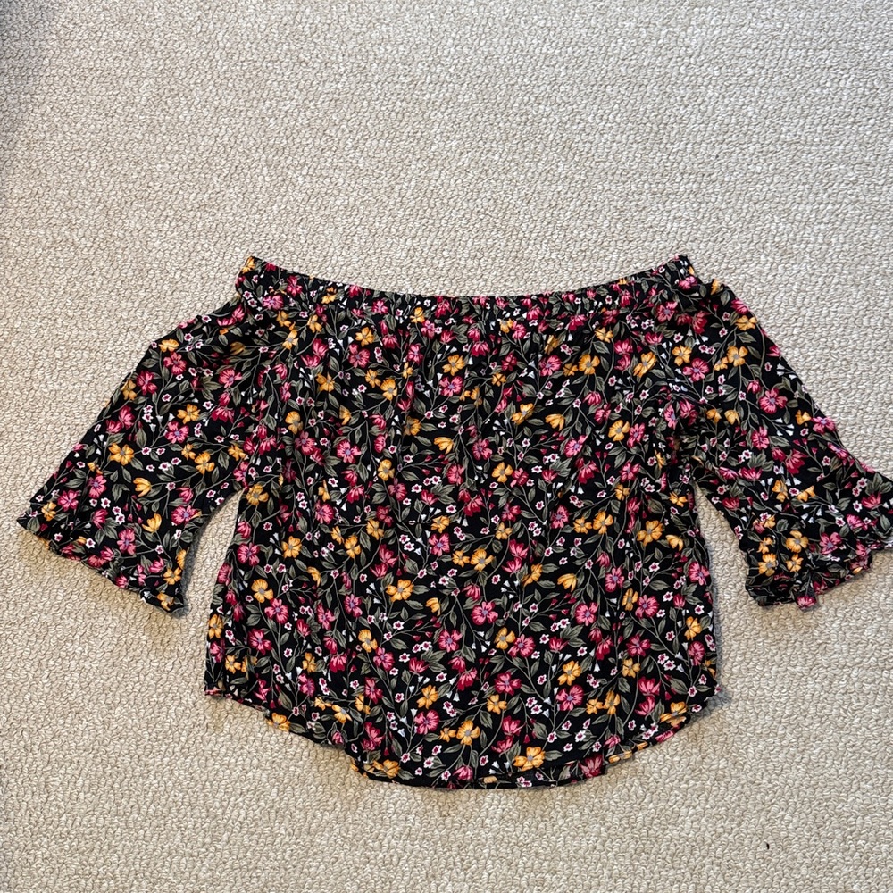 Old Navy Off the Shoulder Black Floral 3/4 Sleeve Blouse
